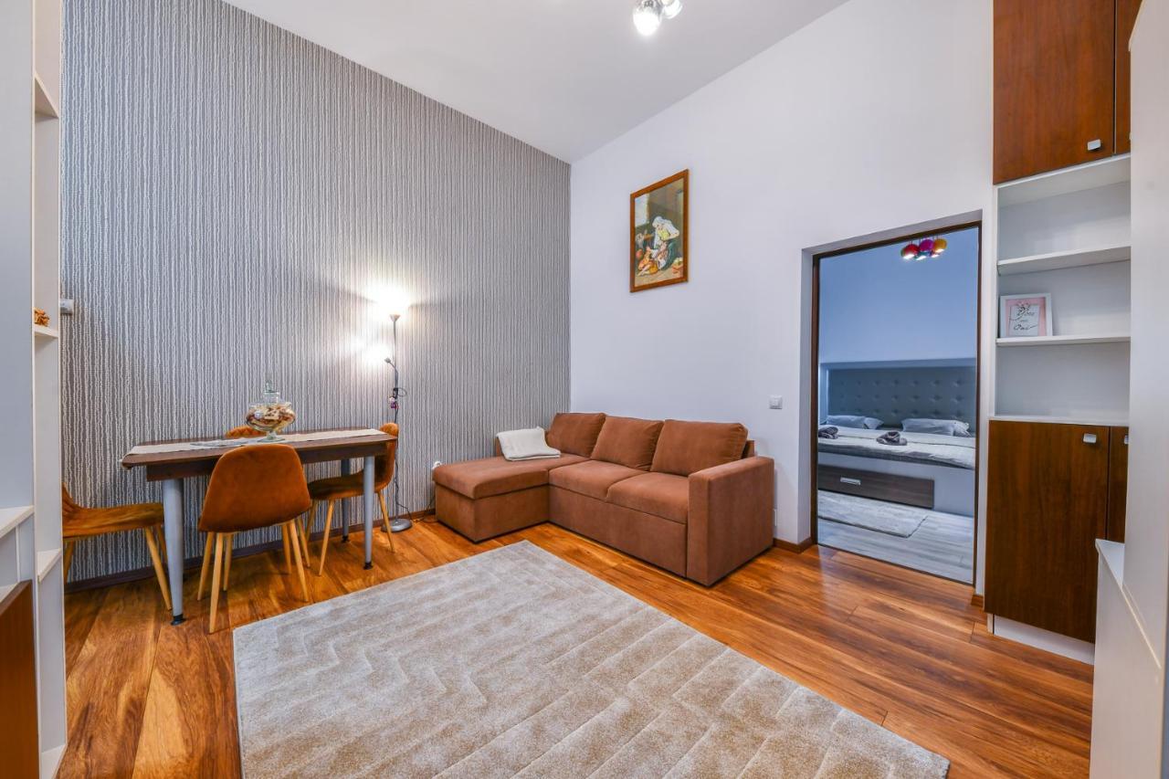 Glam Apartment Cluj-Napoca Eksteriør billede