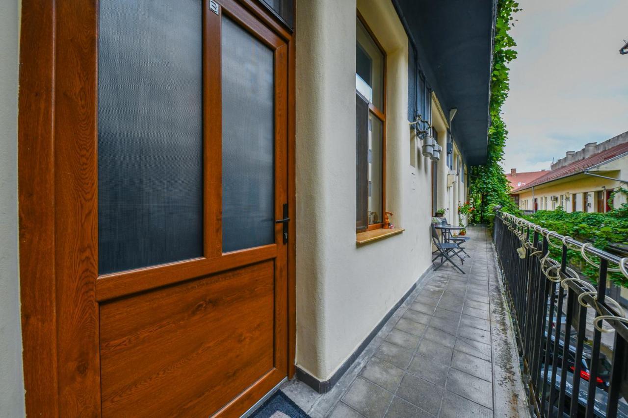 Glam Apartment Cluj-Napoca Eksteriør billede