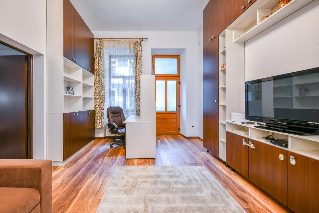 Glam Apartment Cluj-Napoca Eksteriør billede
