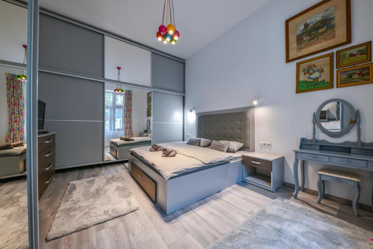 Glam Apartment Cluj-Napoca Eksteriør billede